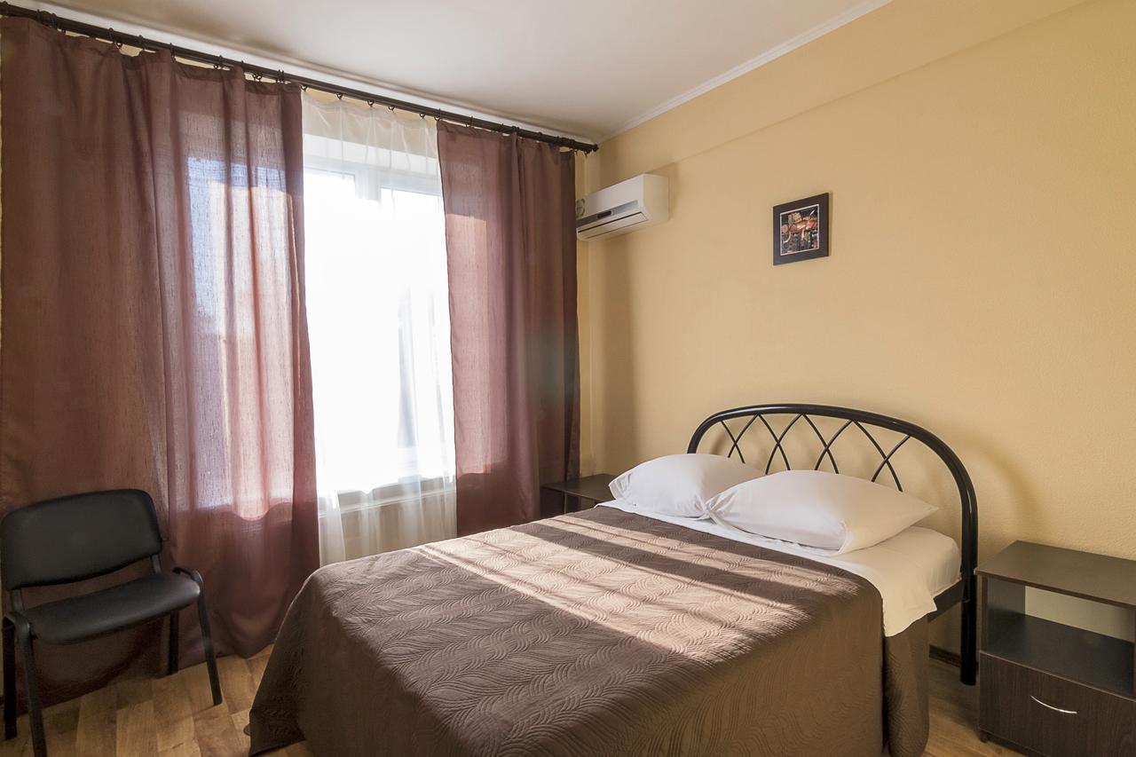 Centralny Hotel Kryvyi Rih Exterior photo